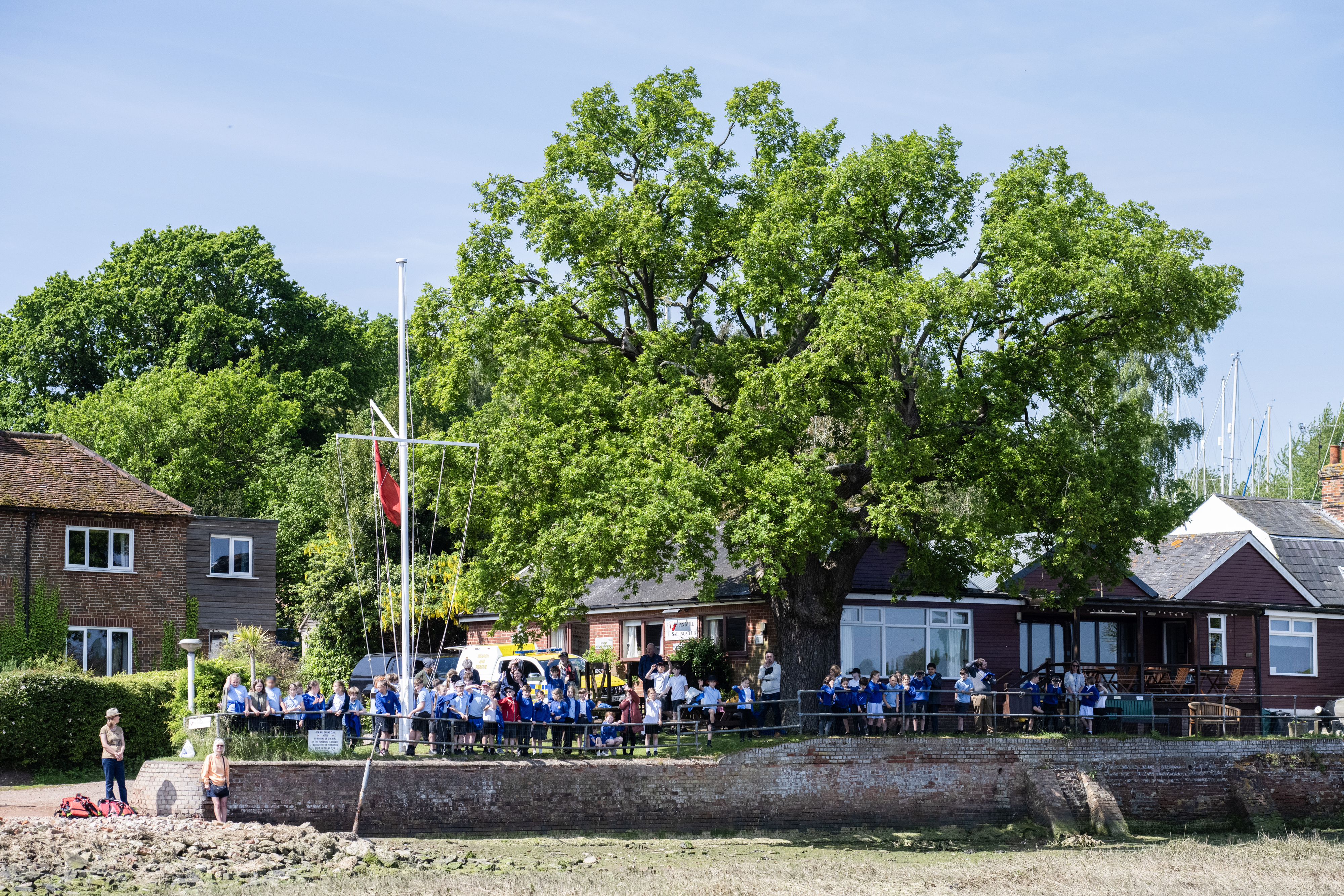 Children waiting at Pin Mill